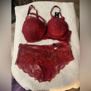 Torrid bra and panty set